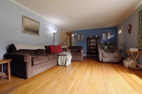 17 Forest Avenue Augusta ME 04330