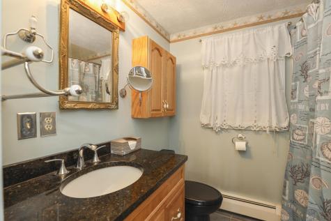 17 Moody Road Standish ME 04084