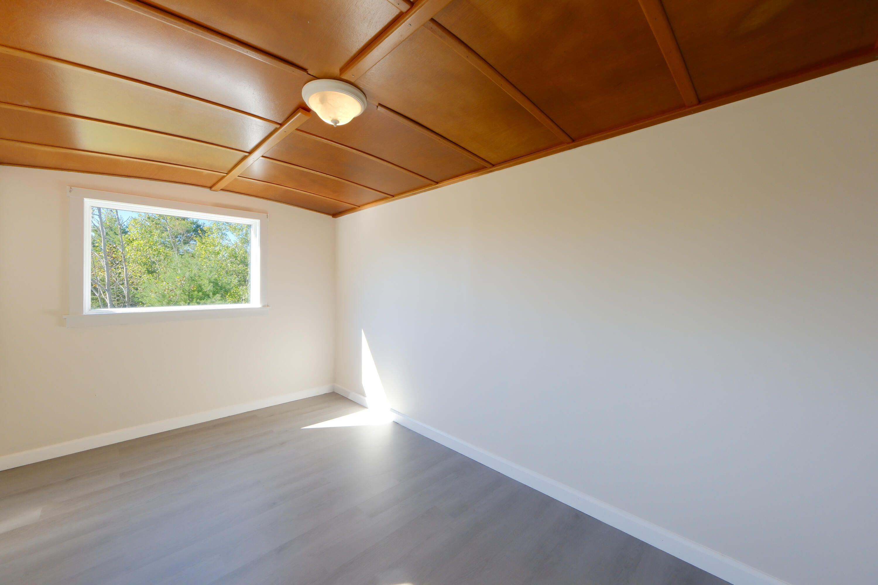 27 Rein Road Saint George ME 04859