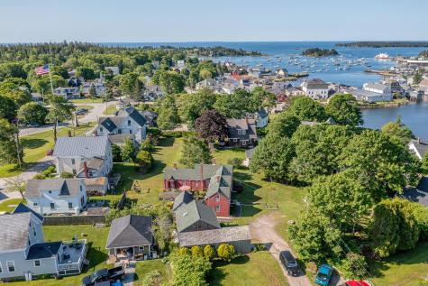 5 Chestnut Street Vinalhaven ME 04863