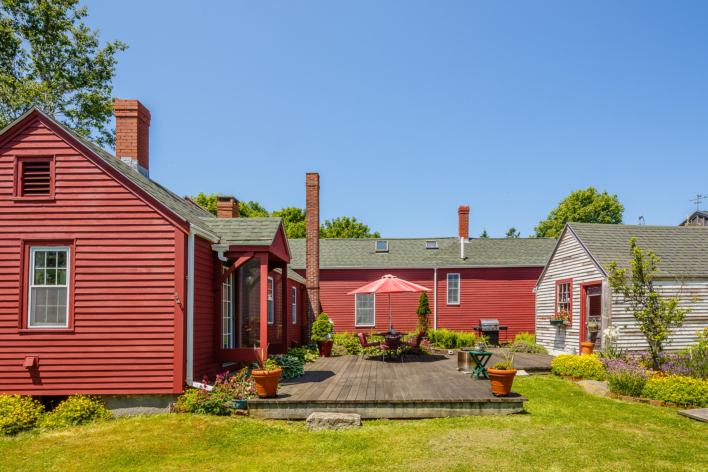 5 Chestnut Street Vinalhaven ME 04863