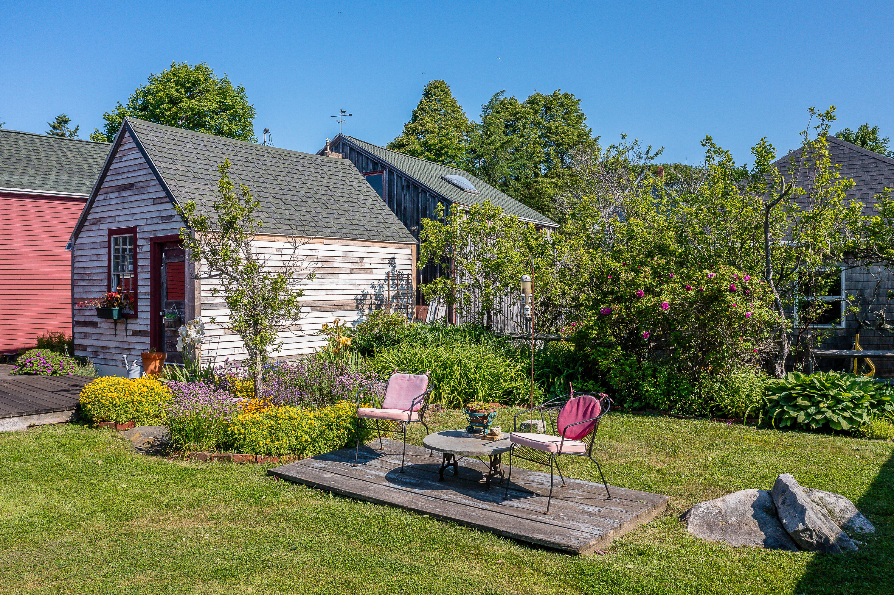 5 Chestnut Street Vinalhaven ME 04863