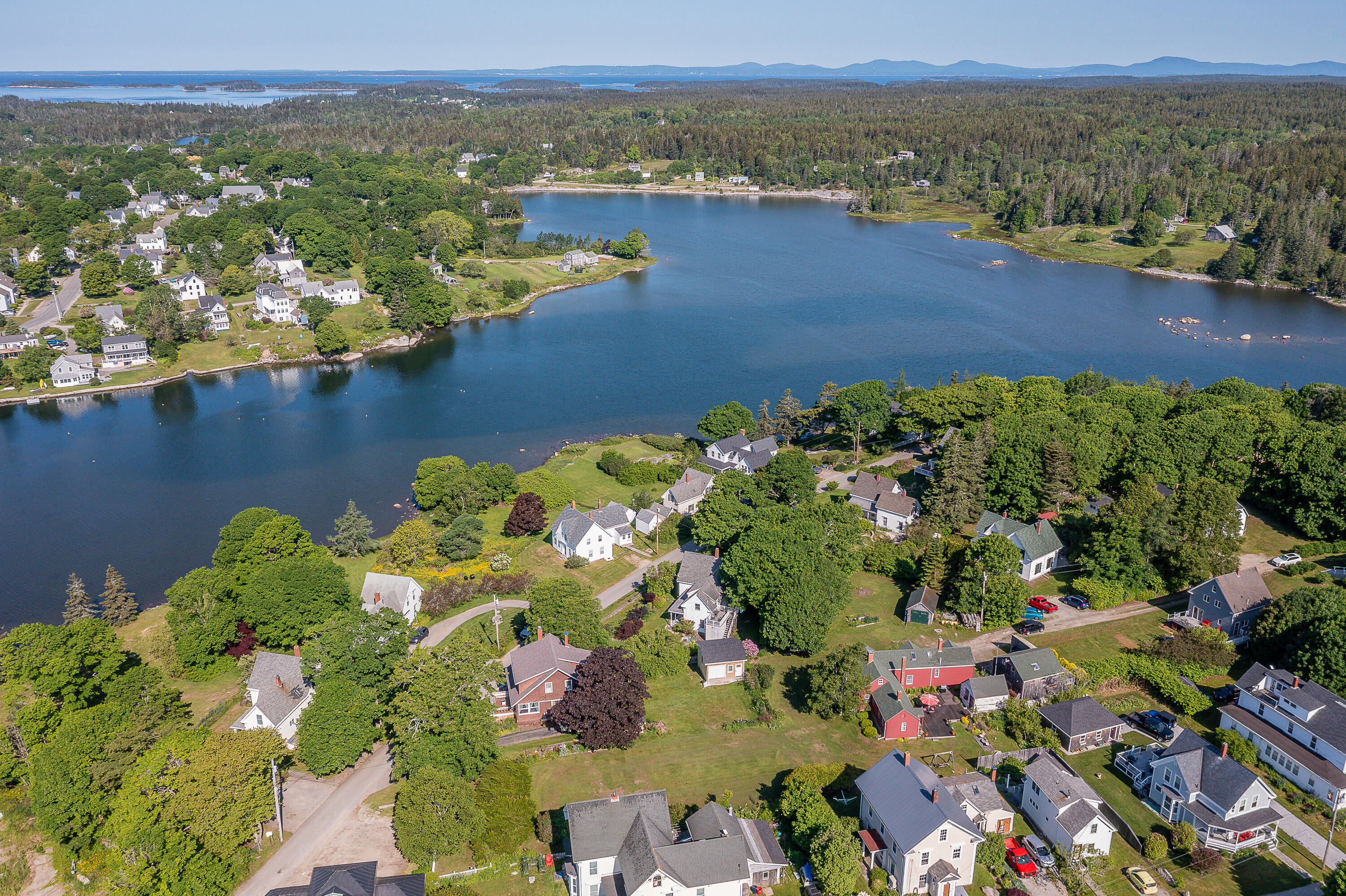 5 Chestnut Street Vinalhaven ME 04863