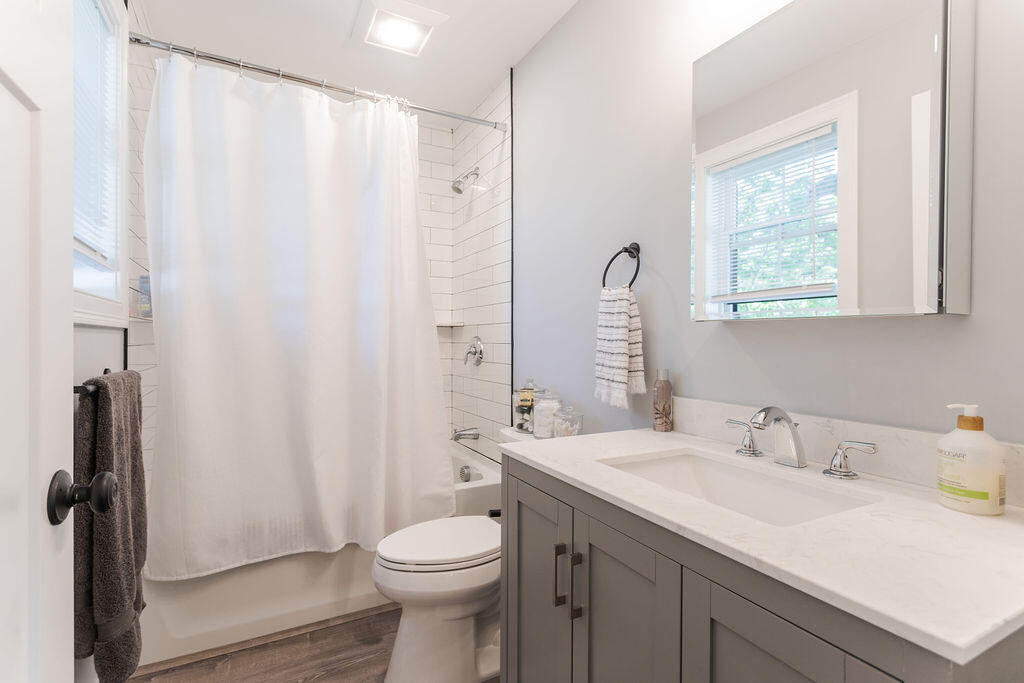 6 Otis Avenue Kittery ME 03904