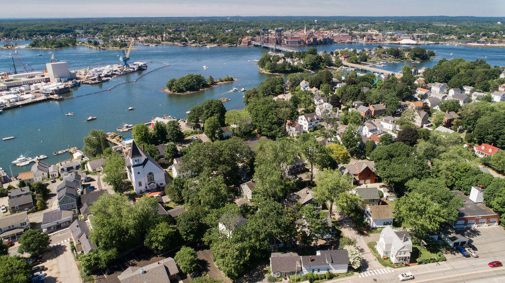 6 Otis Avenue Kittery ME 03904