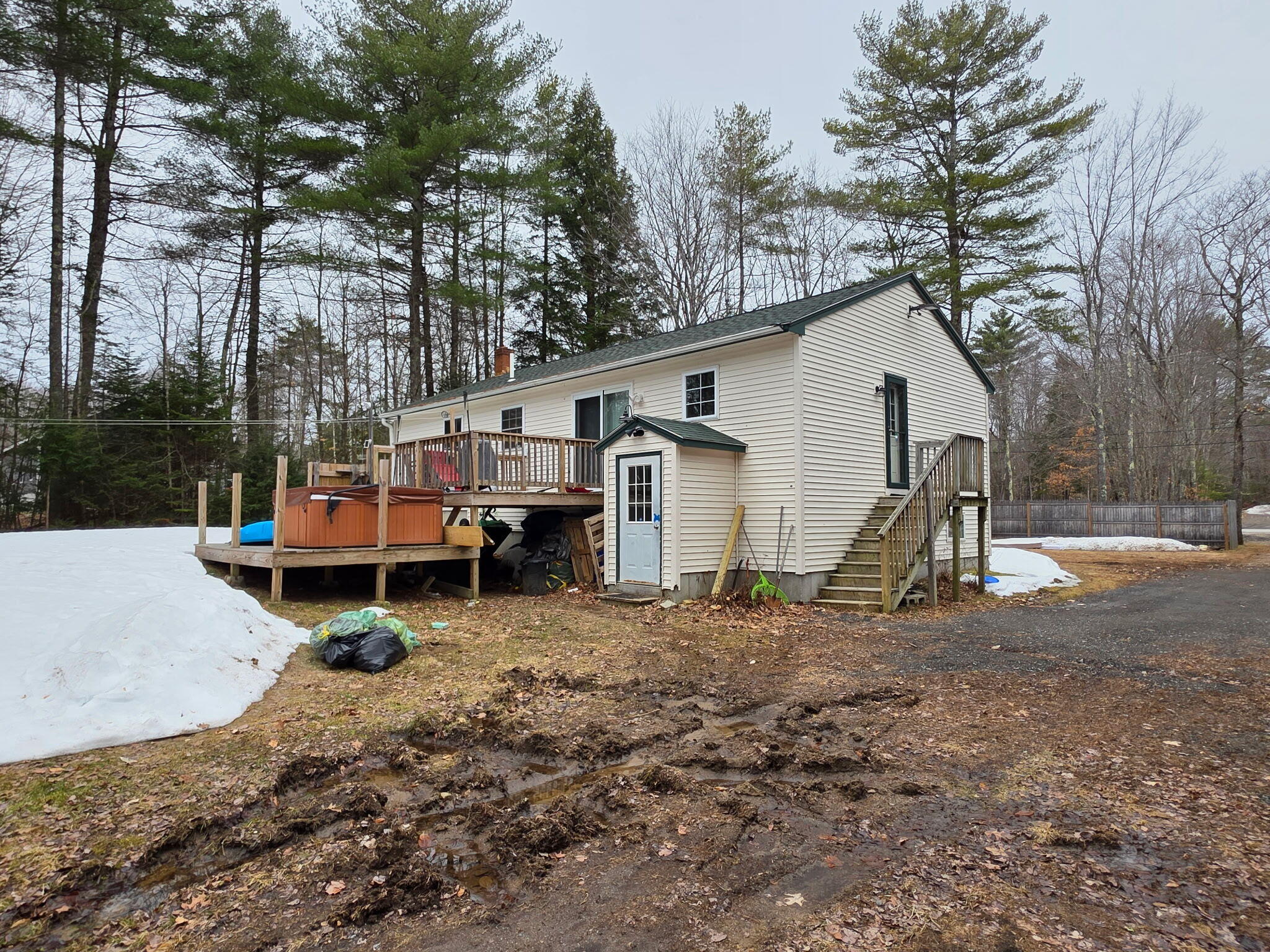 90 Cape Road Standish ME 04084