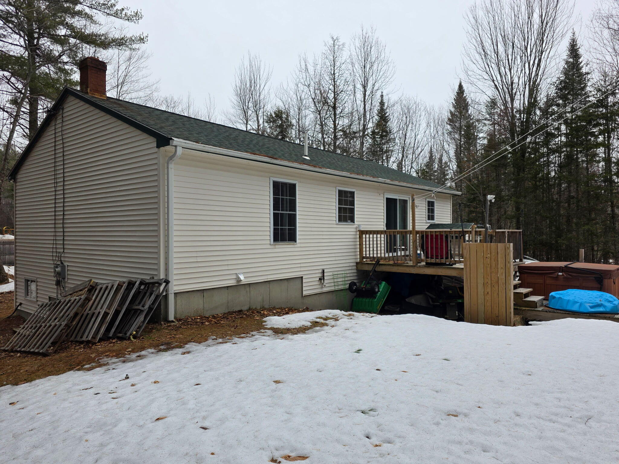 90 Cape Road Standish ME 04084