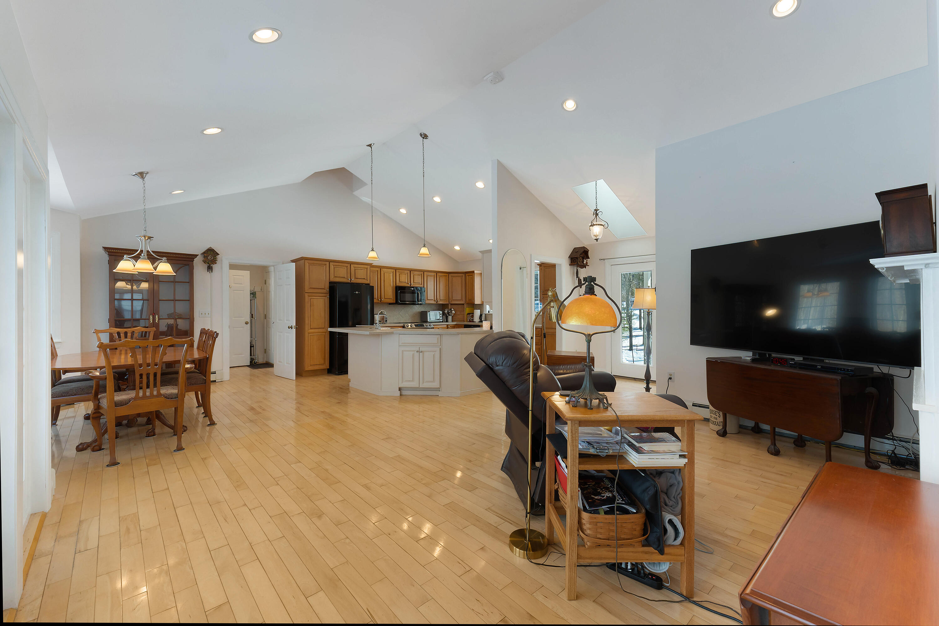 23 Sunny Acres Lane Boothbay ME 04537