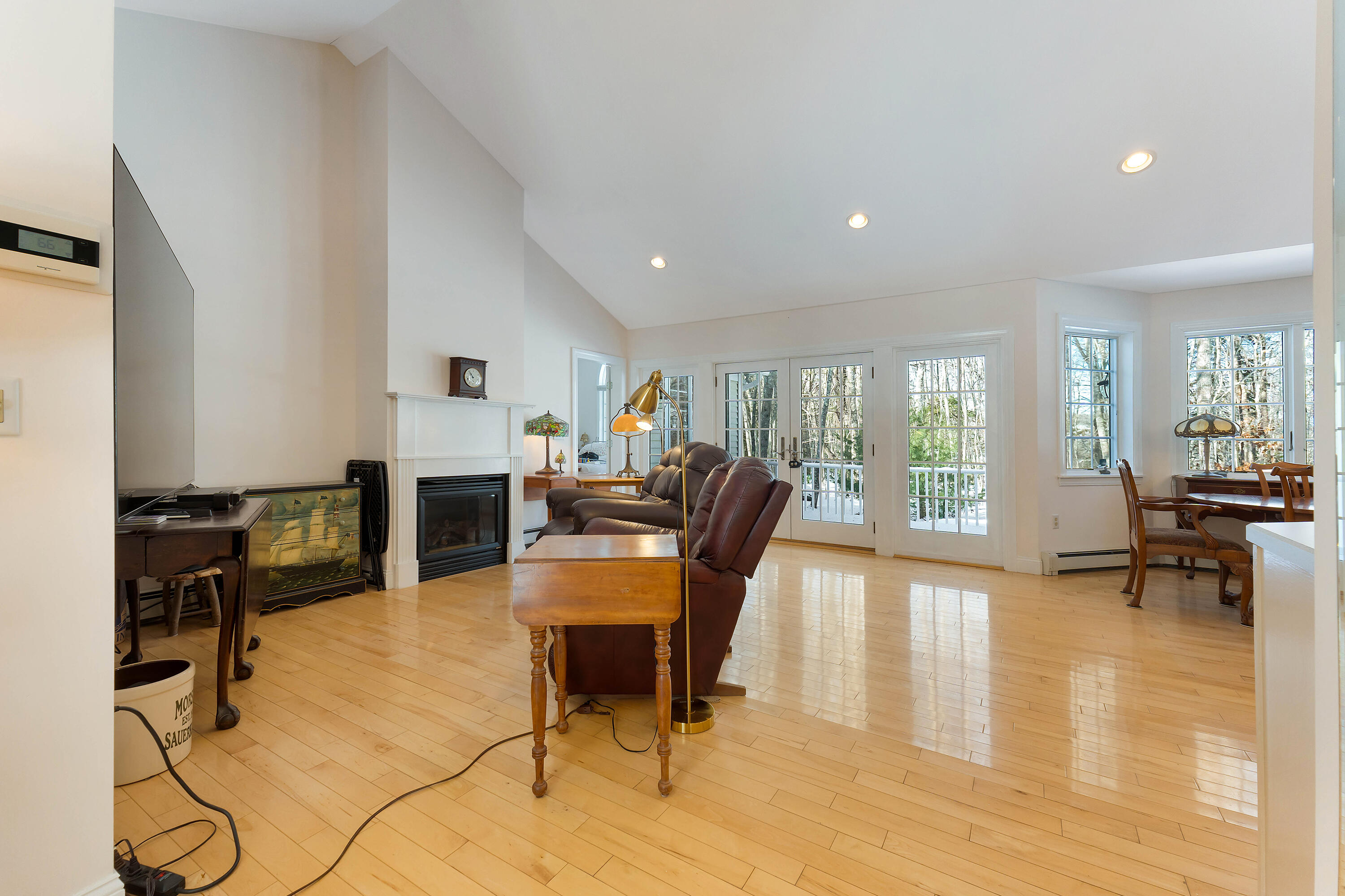 23 Sunny Acres Lane Boothbay ME 04537