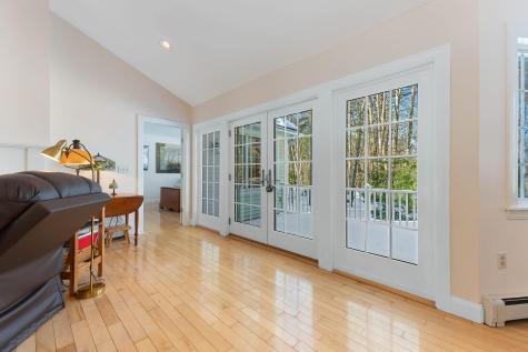 23 Sunny Acres Lane Boothbay ME 04537