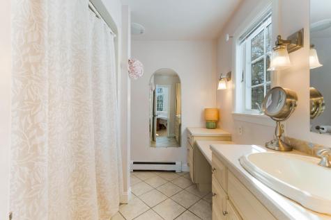 23 Sunny Acres Lane Boothbay ME 04537