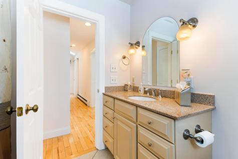 23 Sunny Acres Lane Boothbay ME 04537