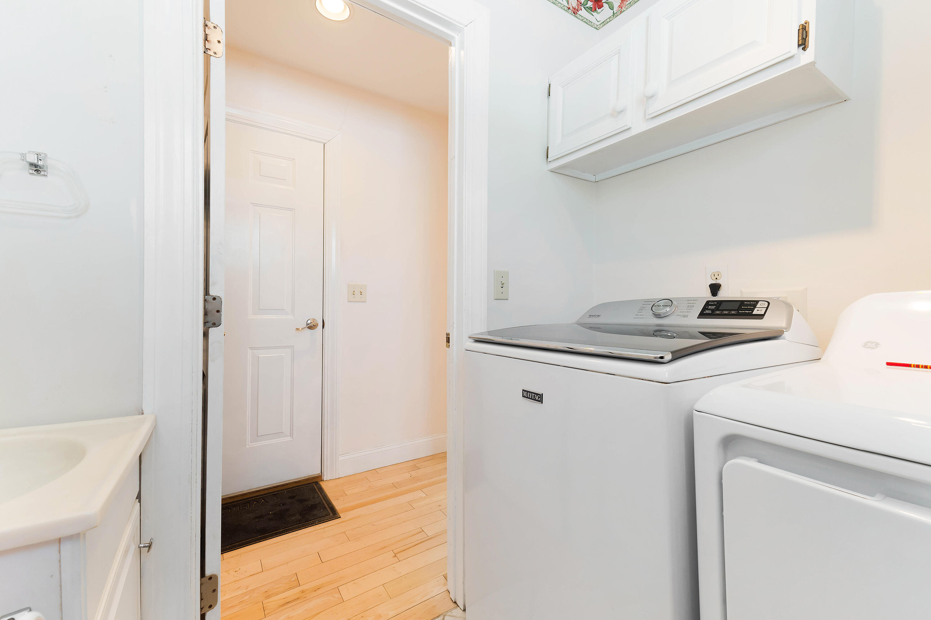 23 Sunny Acres Lane Boothbay ME 04537