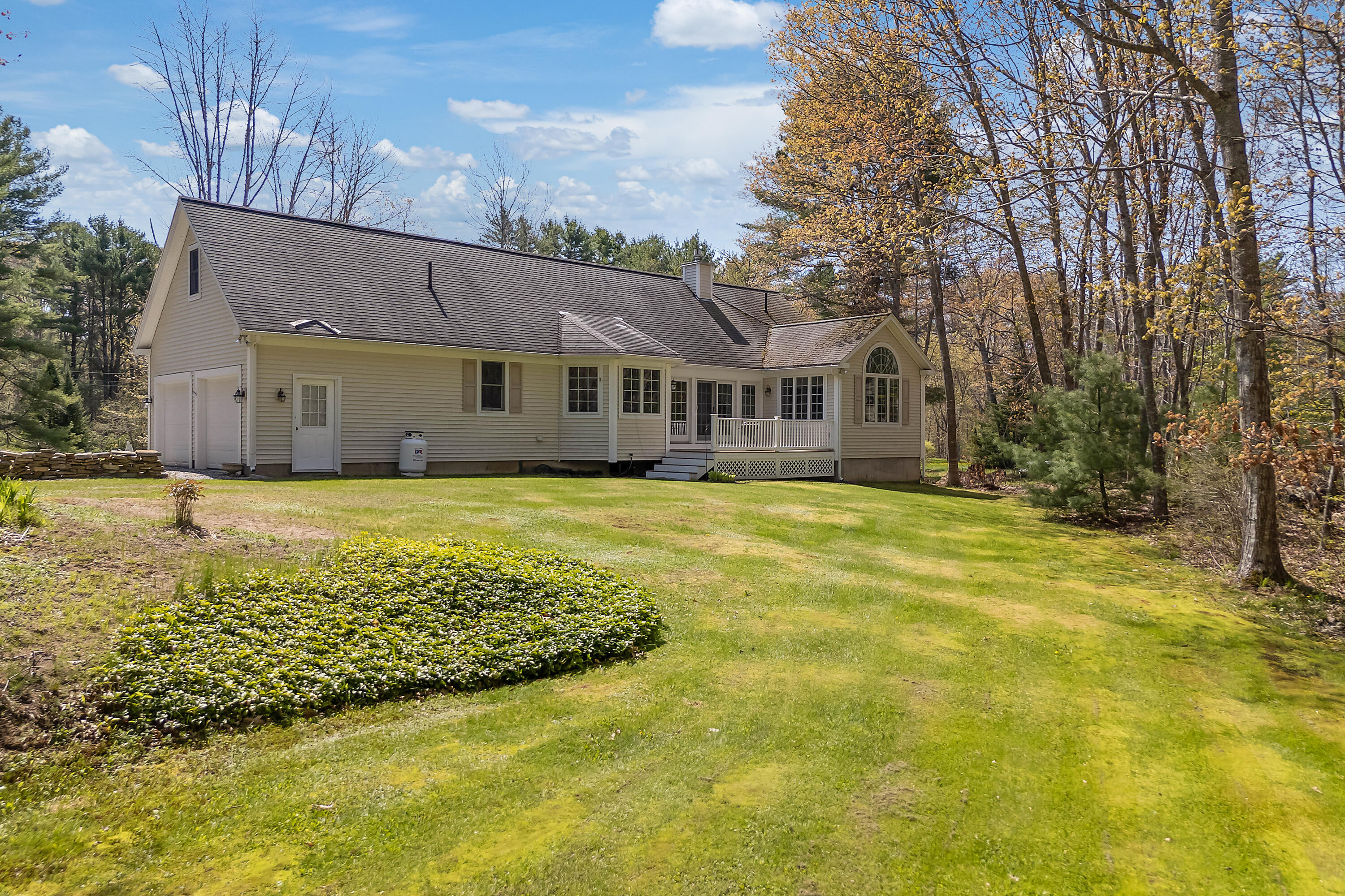 23 Sunny Acres Lane Boothbay ME 04537