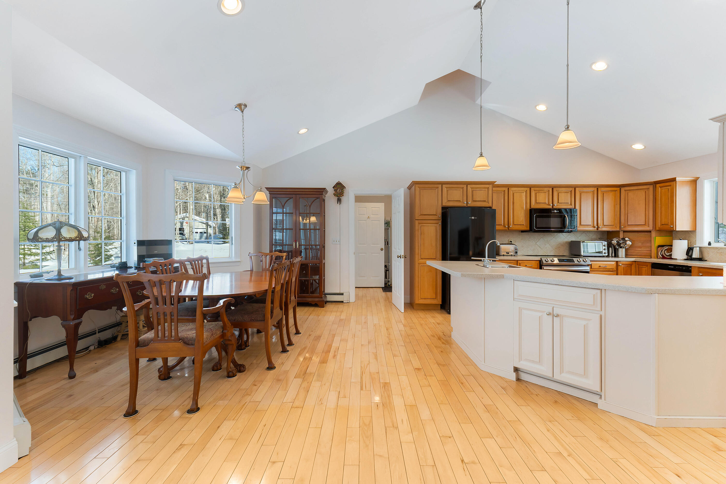 23 Sunny Acres Lane Boothbay ME 04537