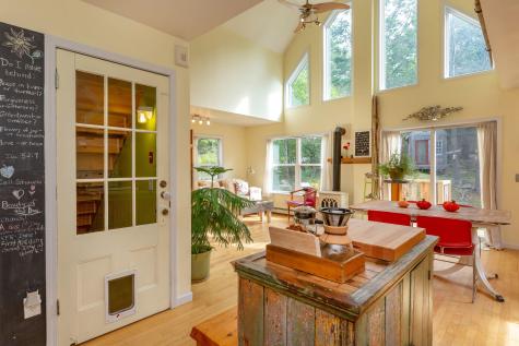 437 Barley Neck Road Woolwich ME 04579