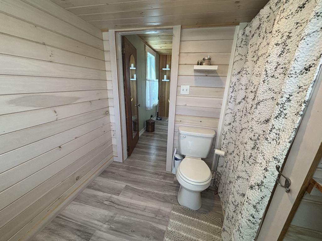 31 Feeney Street Jonesport ME 04649