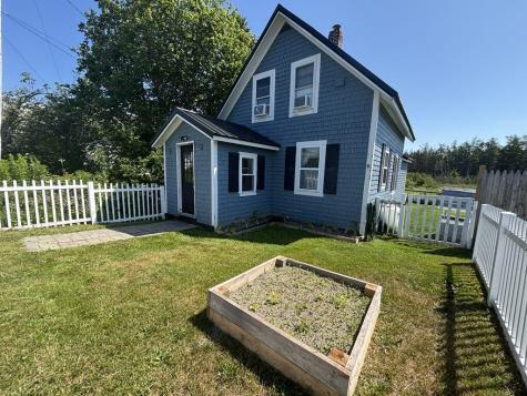 31 Feeney Street Jonesport ME 04649