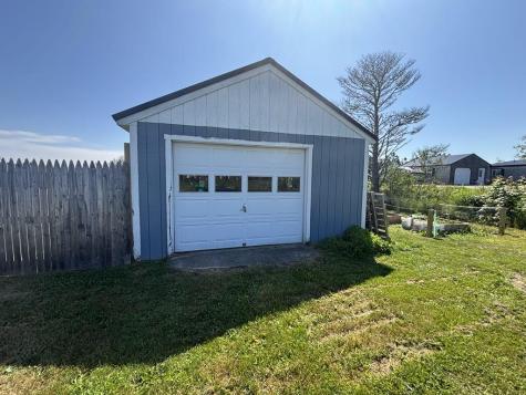 31 Feeney Street Jonesport ME 04649