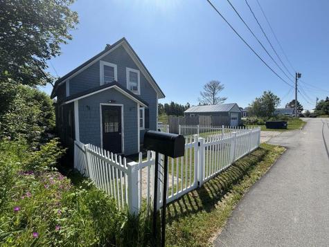 31 Feeney Street Jonesport ME 04649