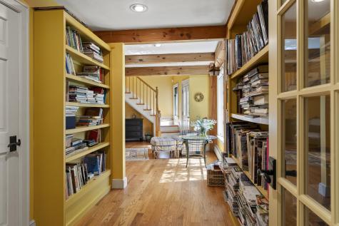 298 Ocean Avenue Kennebunkport ME 04046