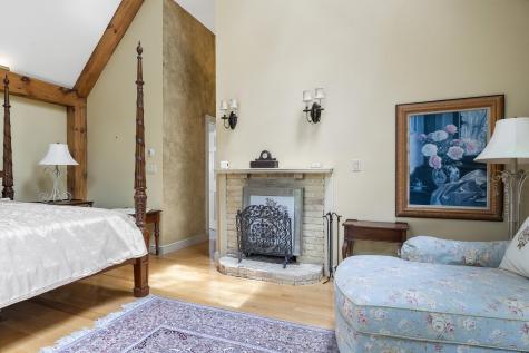 298 Ocean Avenue Kennebunkport ME 04046