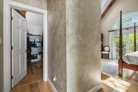 298 Ocean Avenue Kennebunkport ME 04046