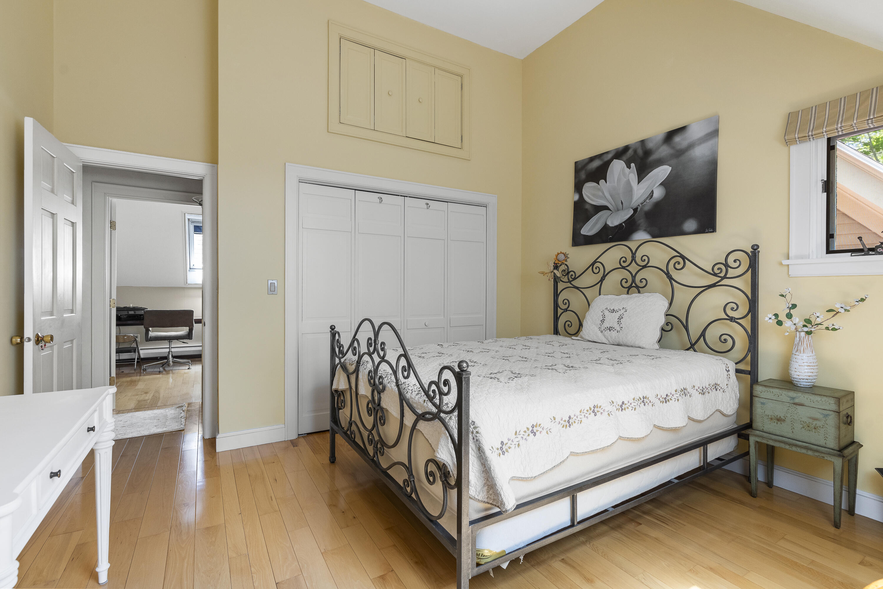 298 Ocean Avenue Kennebunkport ME 04046