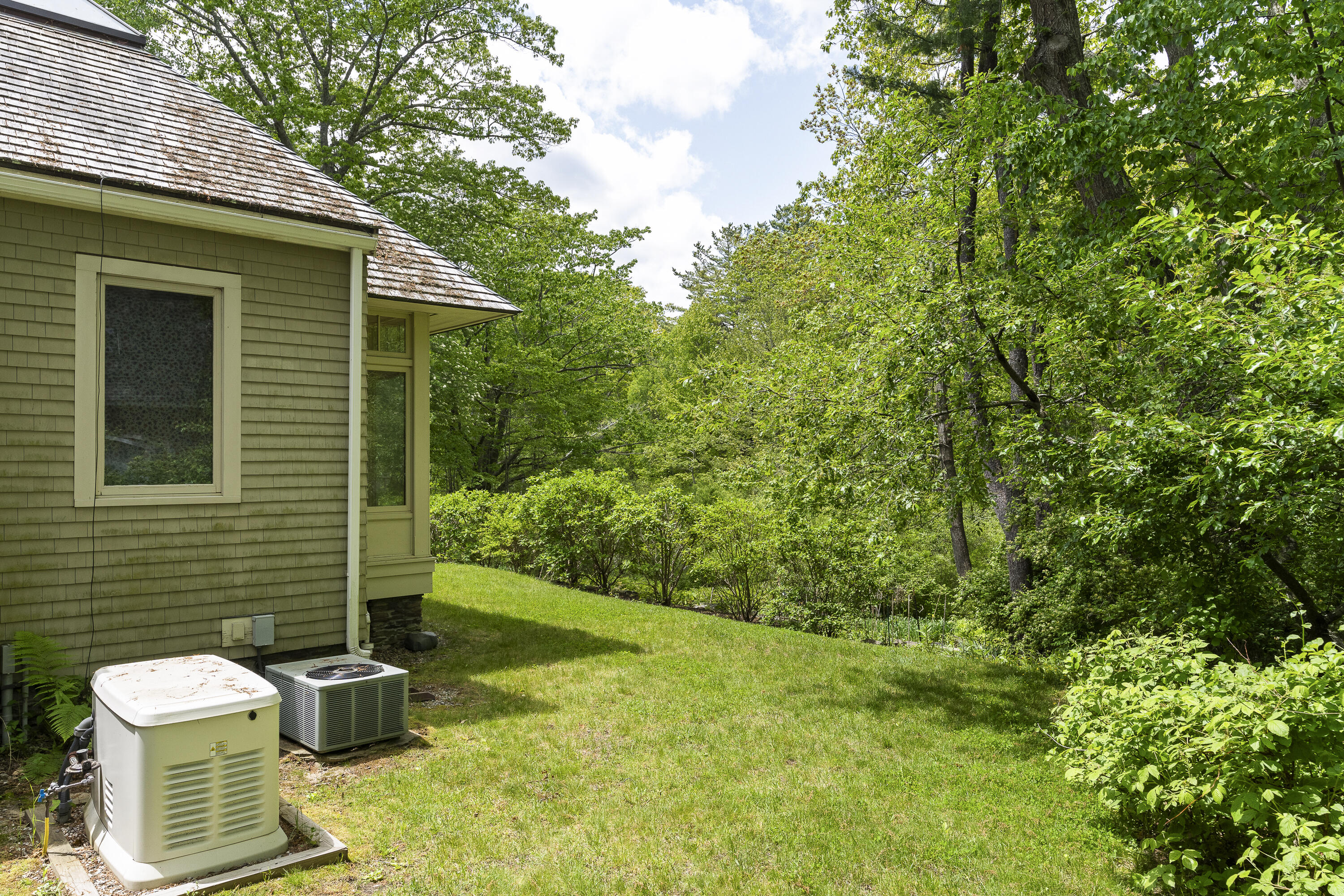 298 Ocean Avenue Kennebunkport ME 04046