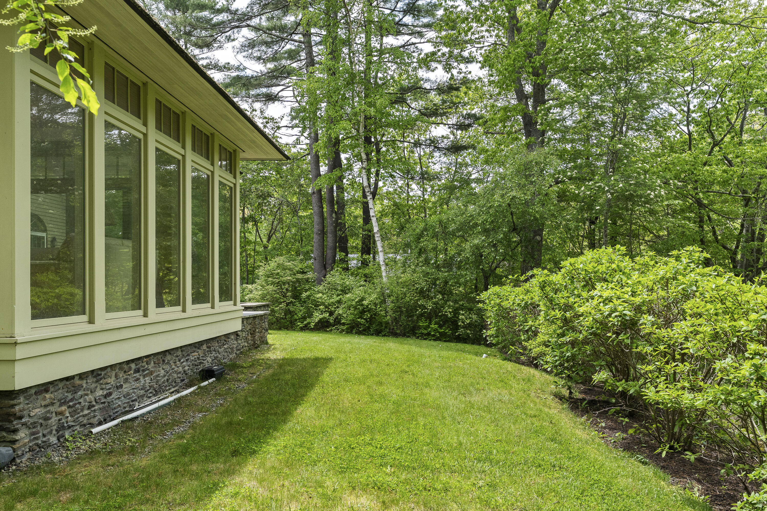 298 Ocean Avenue Kennebunkport ME 04046