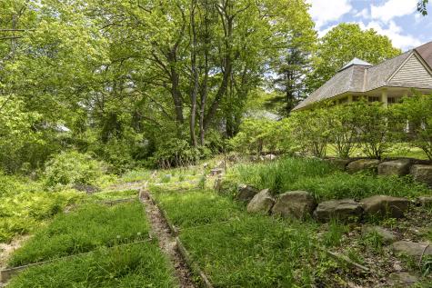 298 Ocean Avenue Kennebunkport ME 04046