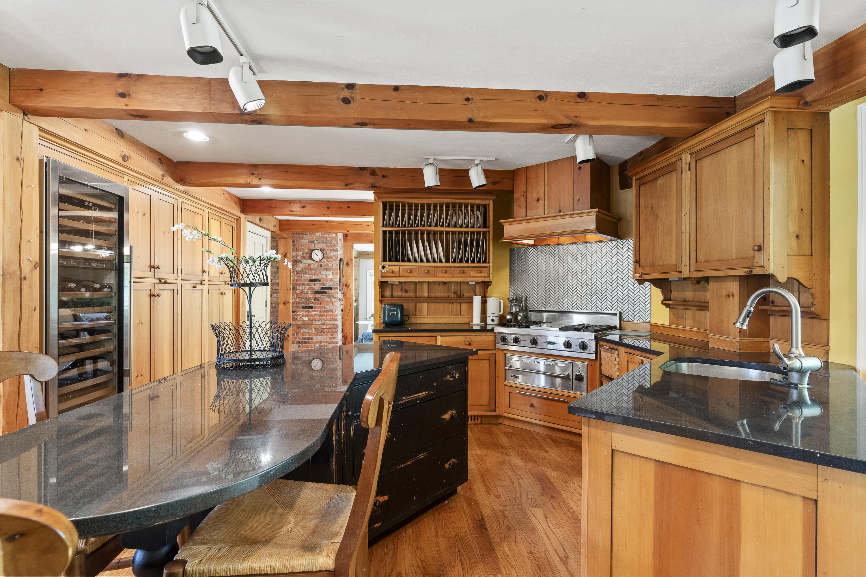 298 Ocean Avenue Kennebunkport ME 04046