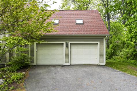 298 Ocean Avenue Kennebunkport ME 04046