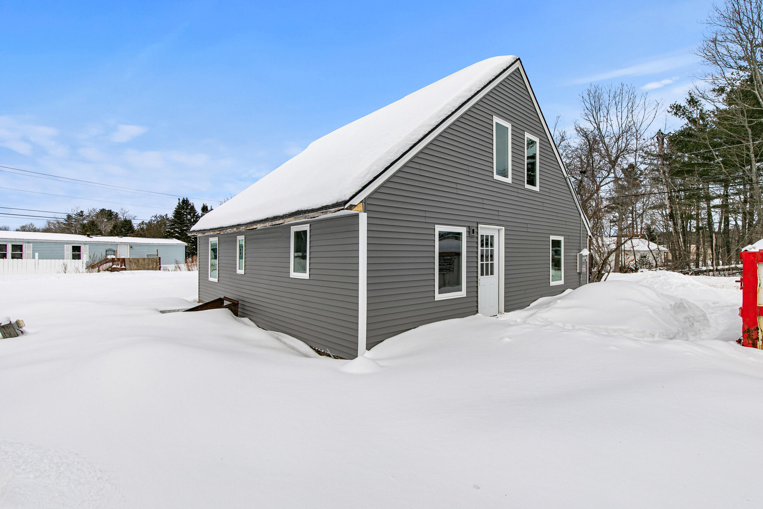 13 Snow Avenue Auburn ME 04210