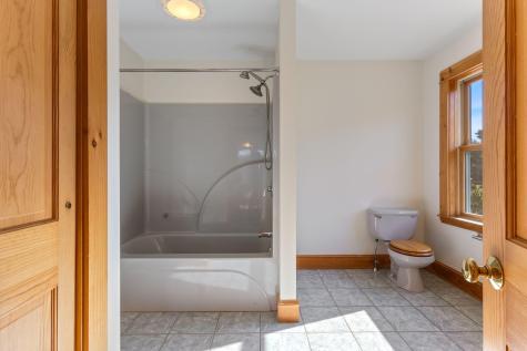 52 Shiloh Road Durham ME 04222