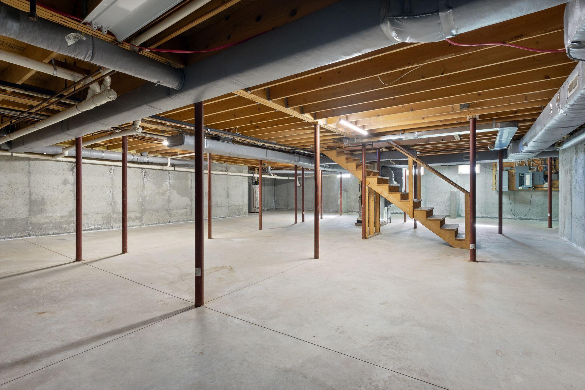 52 Shiloh Road Durham ME 04222