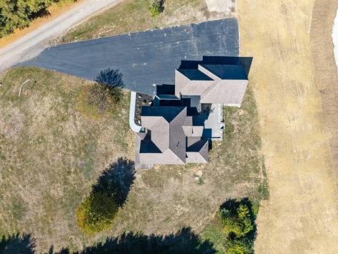 52 Shiloh Road Durham ME 04222