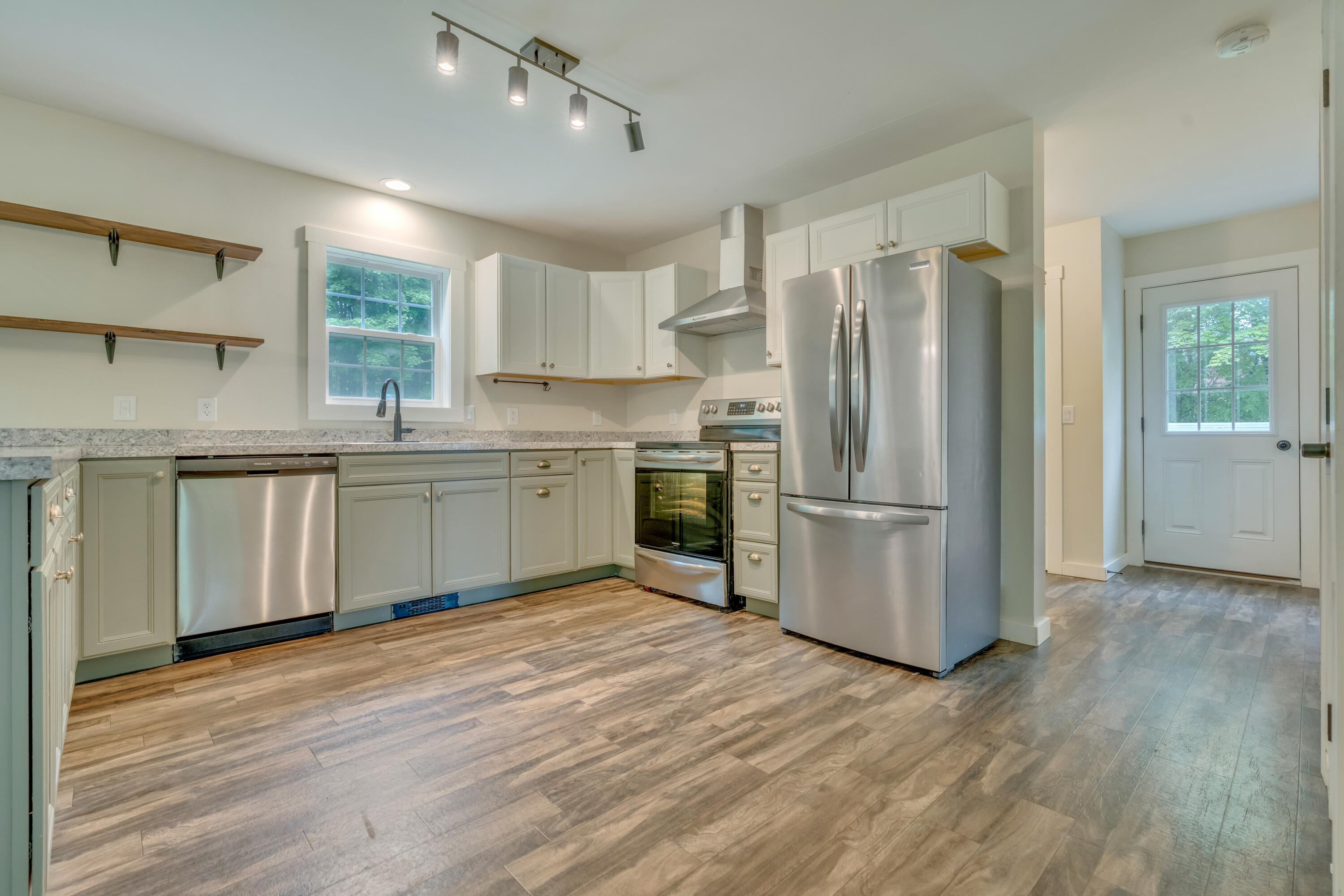 86 Kennebunk Road Alfred ME 04002