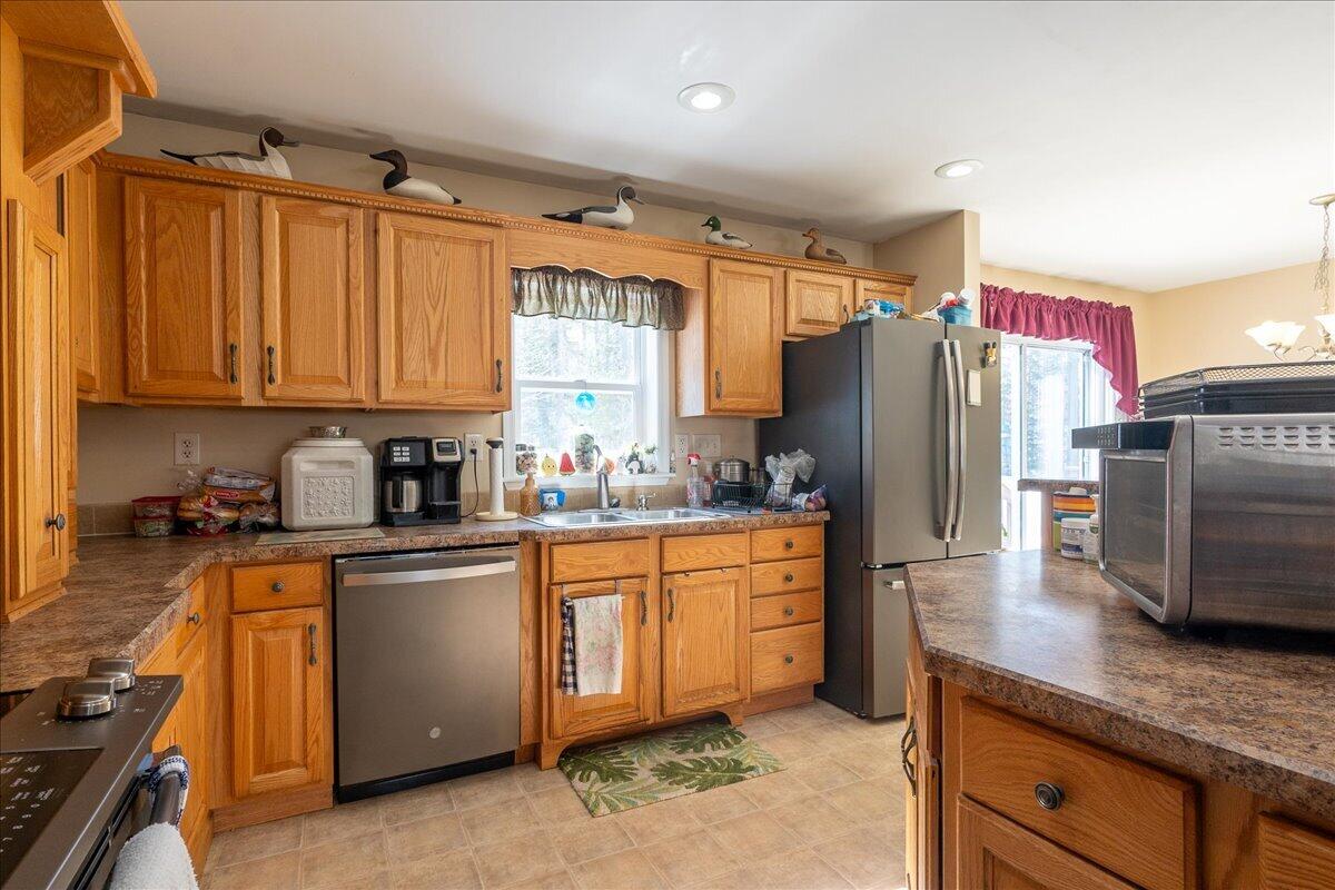 407 Waldoboro Road Friendship ME 04547
