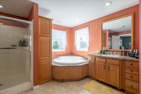 407 Waldoboro Road Friendship ME 04547