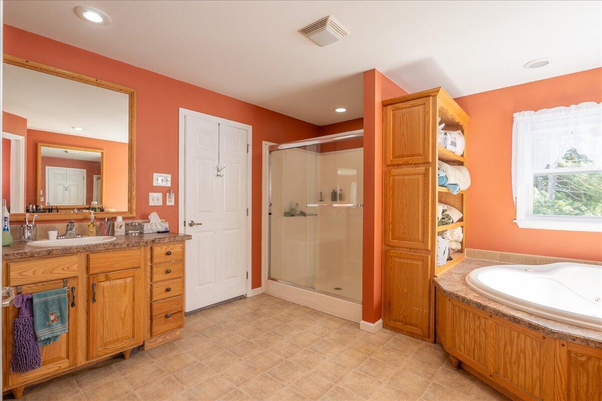 407 Waldoboro Road Friendship ME 04547