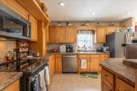 407 Waldoboro Road Friendship ME 04547