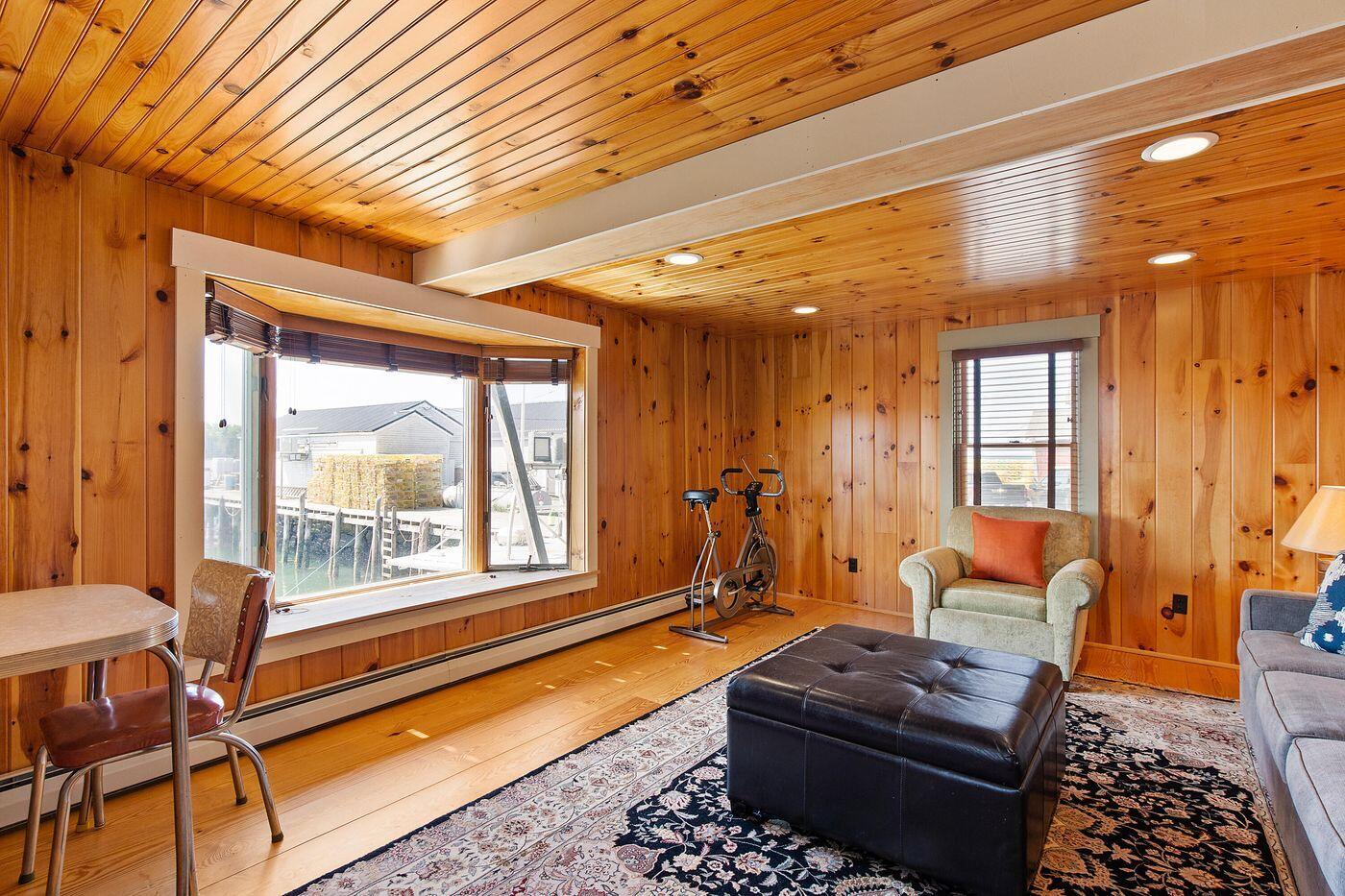 111 Davis Point Loop Friendship ME 04547