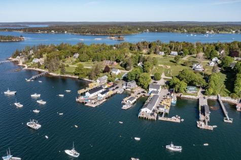 111 Davis Point Loop Friendship ME 04547