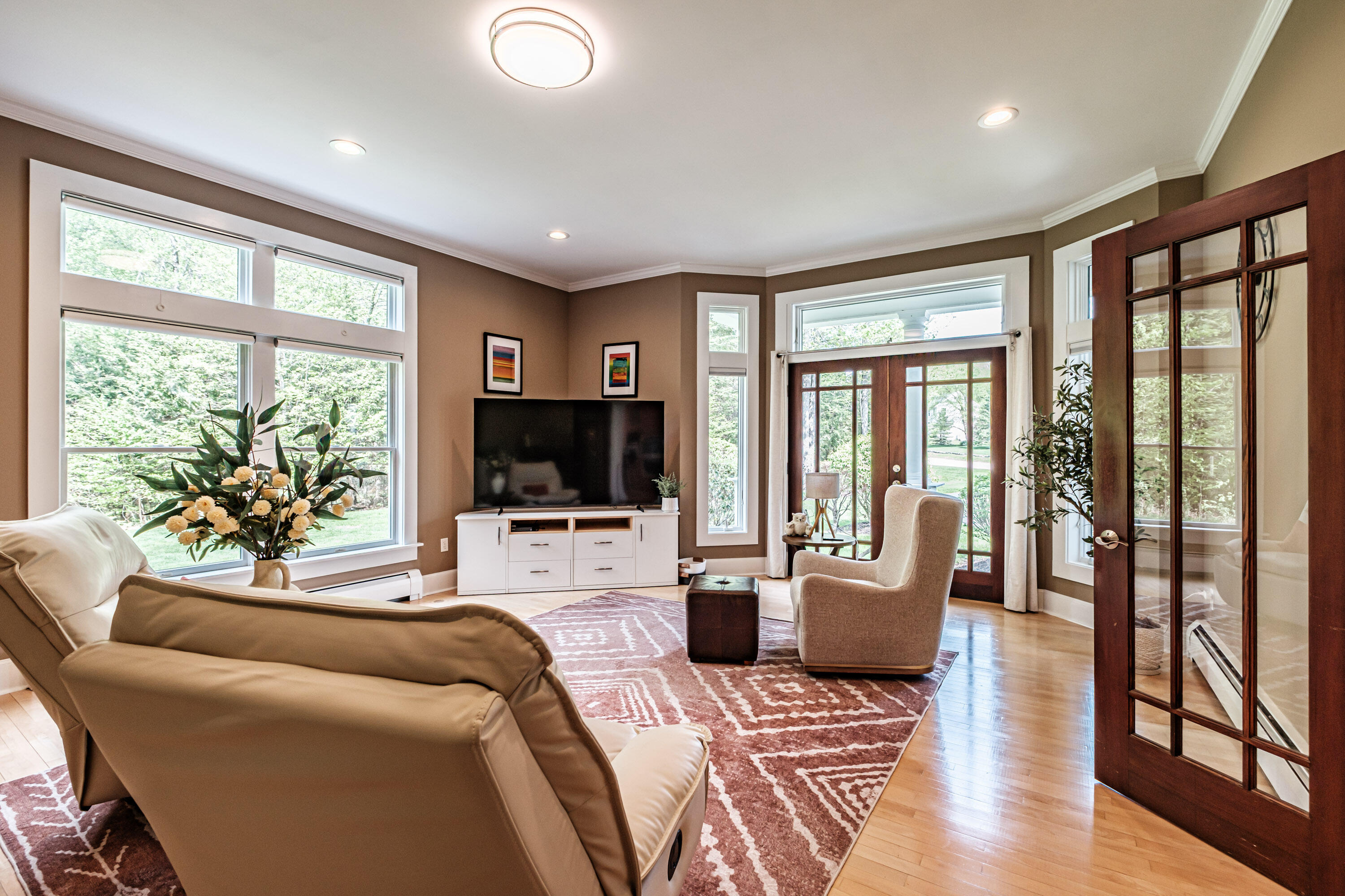 11 Silver Brook Circle Scarborough ME 04074