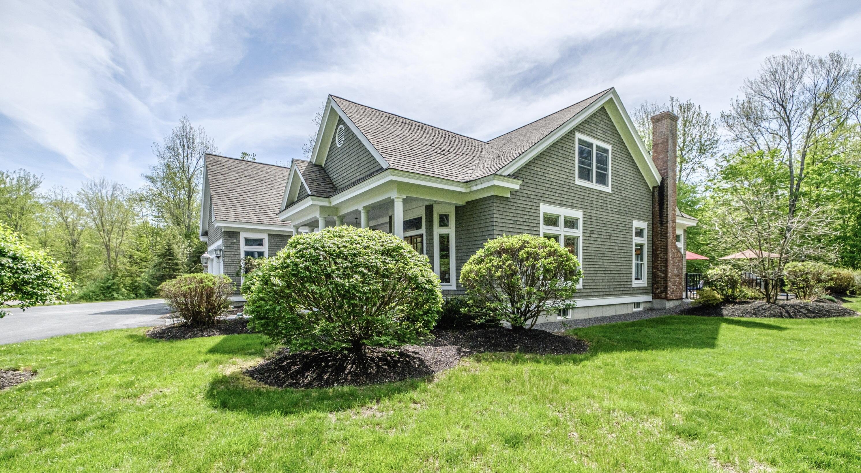 11 Silver Brook Circle Scarborough ME 04074