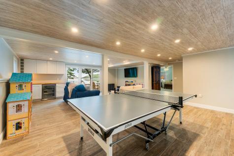 12 Nicholson Drive Wayne ME 04284