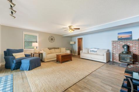 12 Nicholson Drive Wayne ME 04284