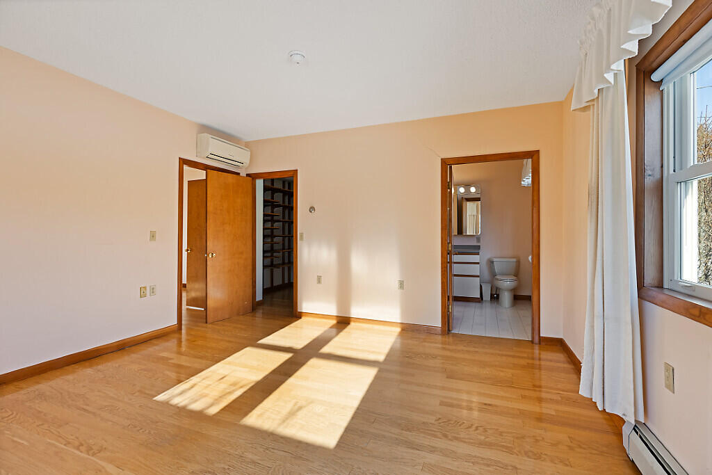 9 Snug Harbor Road Belgrade ME 04917