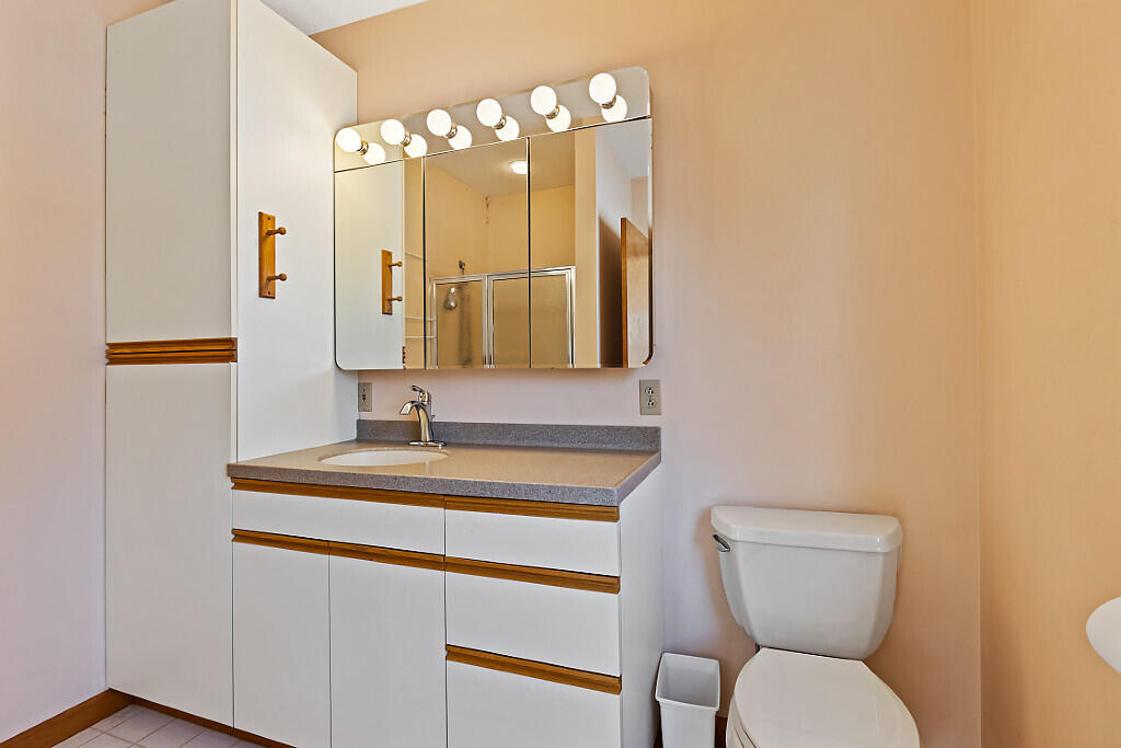 9 Snug Harbor Road Belgrade ME 04917